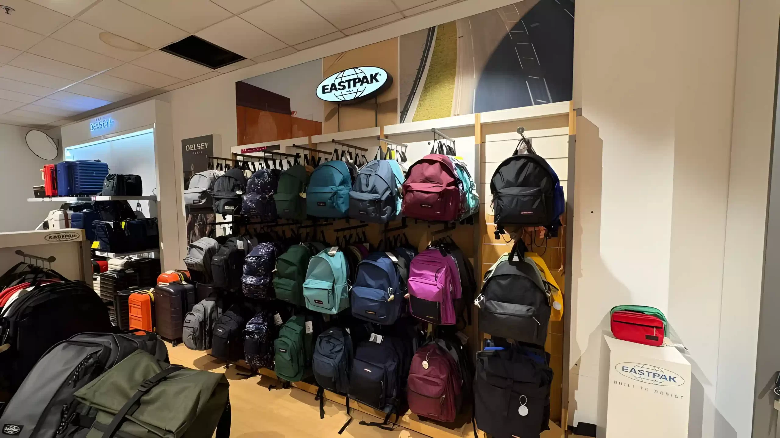 Banner 1 scaled - Eastpak Loja Portugal