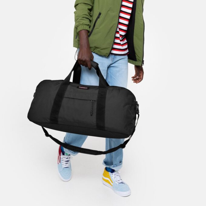 Estação Eastpak + Estação Eastpak +