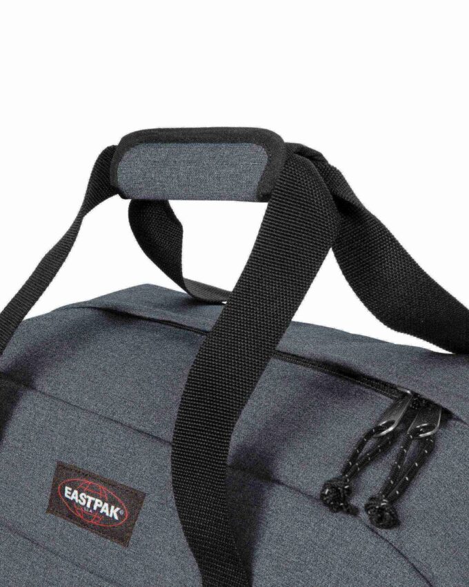 Estação Eastpak + Estação Eastpak +
