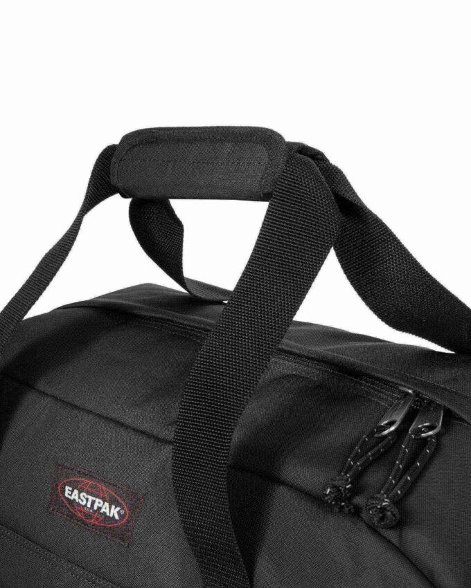 Estação Eastpak + Estação Eastpak +